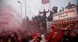 Fanoušci Liverpoolu uspořádali City velmi bouřlivé přivítání na stadionu