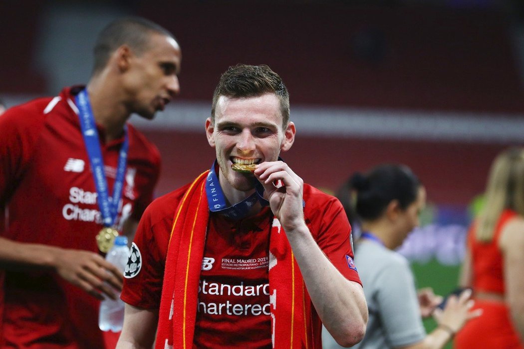 Obránce Liverpoolu Andy Robertson ušel dlouhou cestu až k vítězství ve finále Ligy mistrů