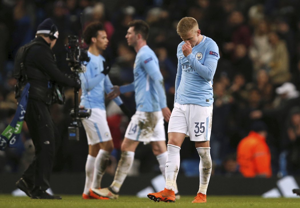 Fotbalisté Manchesteru City i přes postup do čtvrtfinále LM neskrývali po prohře s Basilejí zklamání