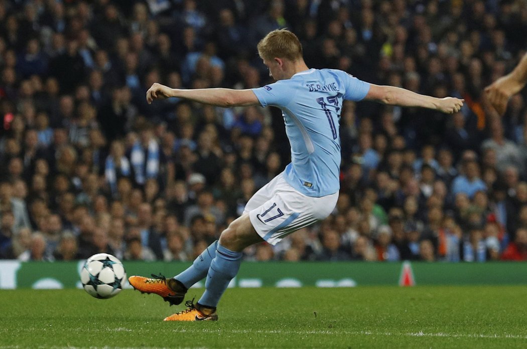 Kevin de Bruyne vystřelil vedení Manchesteru City parádní ranou