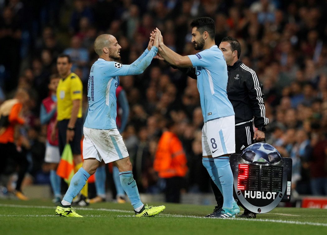 Moment z utkání v rámci Ligy mistrů mezi Manchester City a Šachtarem Doněck