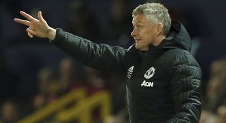 Solskjaer věří v obrat s Barcelonou: Výkon s PSG nám dává naději