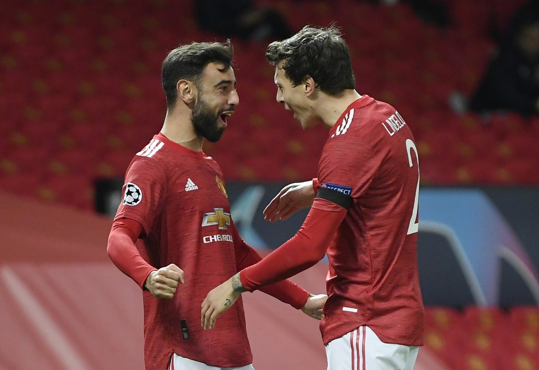 Bruno Fernandes dál táhne Manchester United, blýskl se i parádní trefou zpoza vápna