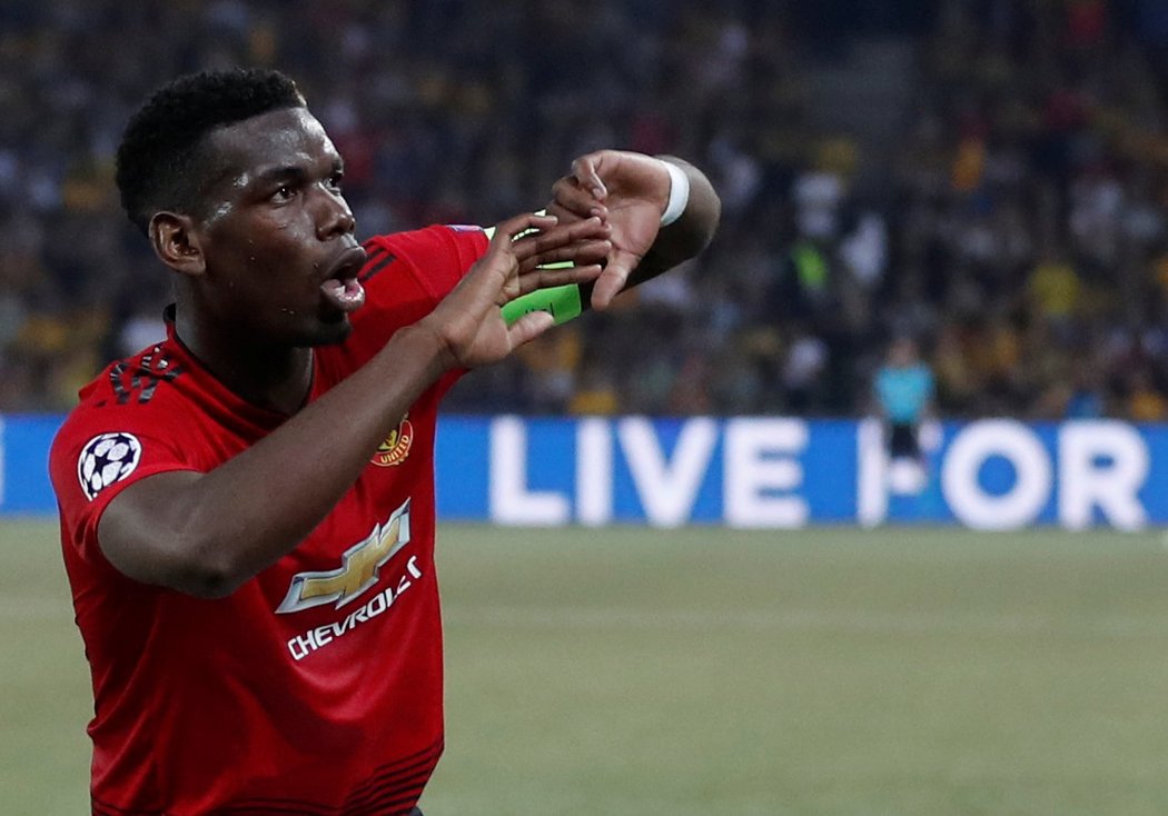 Záložník Manchesteru United Paul Pogba v utkání Ligy mistrů s Young Boys Bern