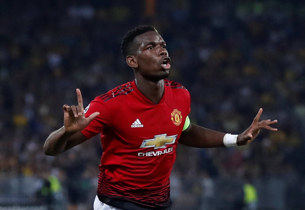 Záložník Manchesteru United Paul Pogba v utkání Ligy mistrů s Young Boys Bern