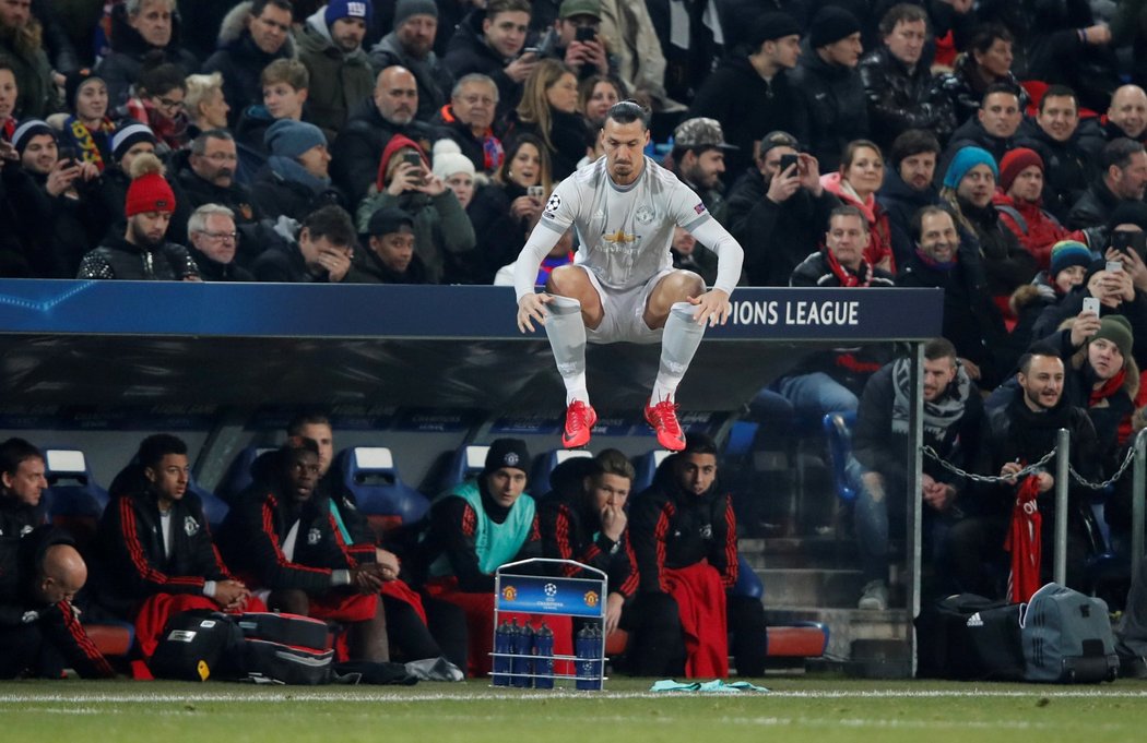 Zlatan Ibrahimovič šel na plac za stavu 0:0, ale nakonec musel skousnout porážku