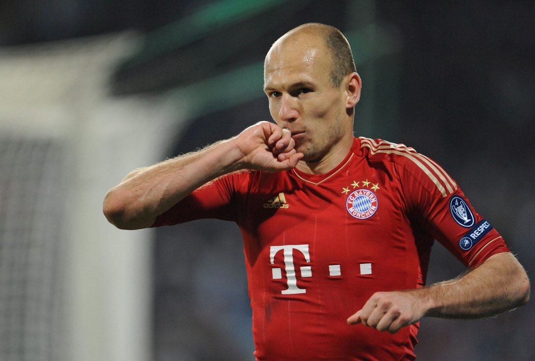 Arjen Robben v utkání s Marseille zvyšoval na 2:0 pro bayern