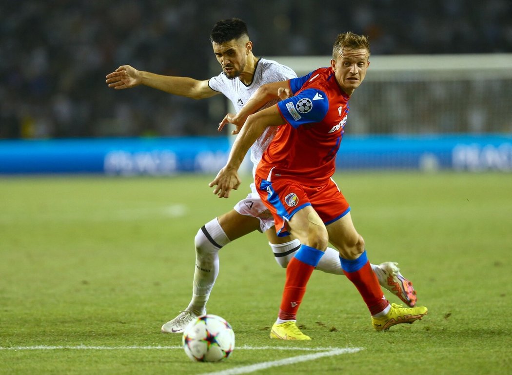 Plzeňský Jan Kopic v úvodním zápase play off Ligy mistrů proti Karabachu