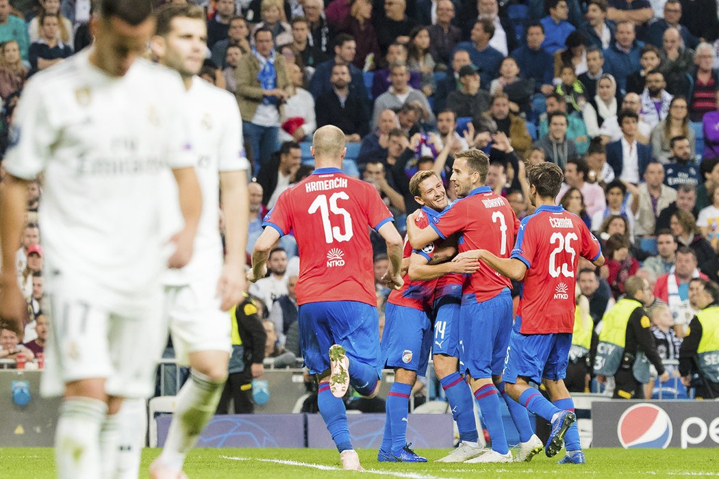 Plzeň slaví gól do sítě giganta z Madridu, Viktoria na hřišti Realu překvapila