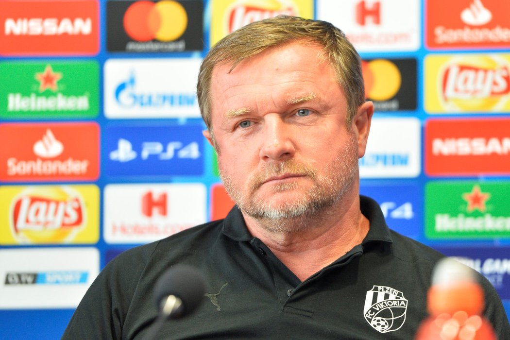 Trenér Plzně Pavel Vrba na tiskové konferenci před zápasem 1. kola skupiny fotbalové Ligy mistrů