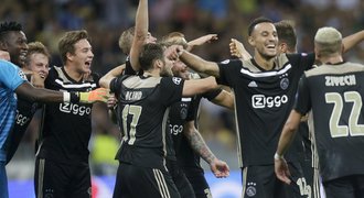 Ajax slaví návrat do LM, Dynamo končí. Historický postup pro Bern
