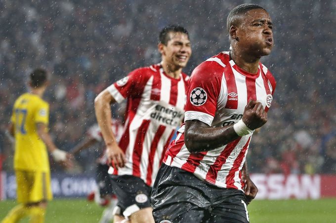 CZ Bělehrad šokoval Salcburk a je v Lize mistrů. Slaví i Benfica a PSV CZ Bělehrad šokoval Salcburk a je v Lize mistrů. Slaví i Benfica a PSV
