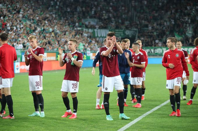 Sparťanské přikázání na Rapid: nátlaková hra i pomoc pro Hložka Sparťanské přikázání na Rapid: nátlaková hra i pomoc pro Hložka