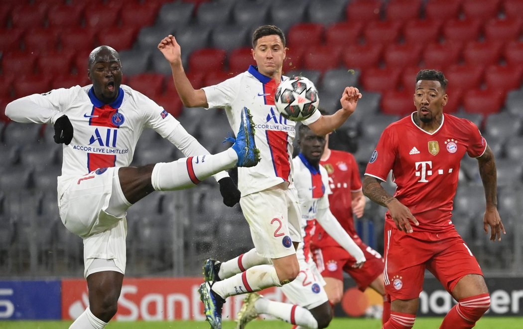 Fotbalisté PSG vyhráli v úvodním zápase čtvrtfinále Ligy mistrů na hřišti Bayernu Mnichov 3:2