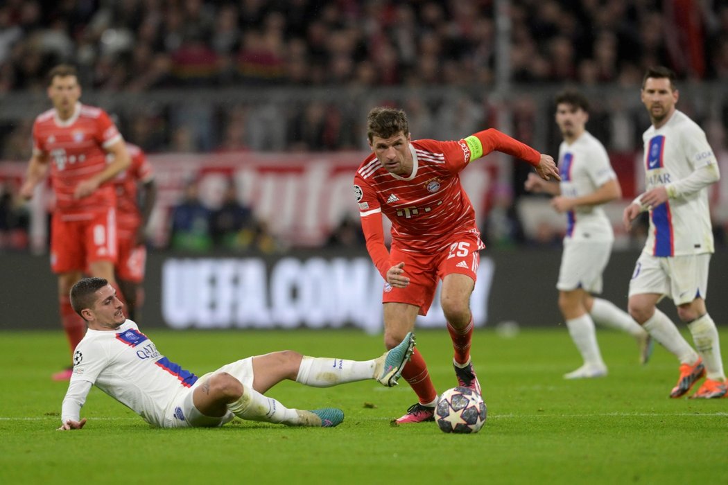 Thomas Müller v zápase proti PSG