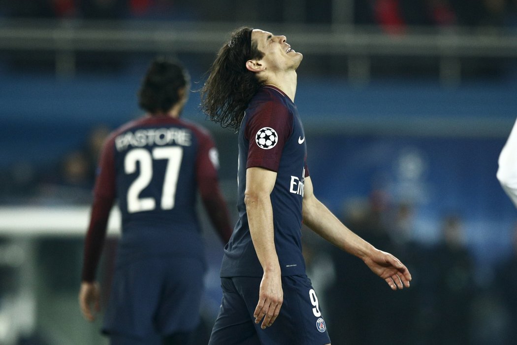 Zklamaný Edison Cavani po odvetě PSG proti Realu Madrid