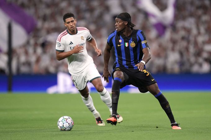 Liga mistrů ONLINE: Real Madrid - Inter 1:0, Porto hraje s Manchesterem City, Lille proti Betisu Liga mistrů ONLINE: Real Madrid - Inter 1:0, Porto hraje s Manchesterem City, Lille proti Betisu
