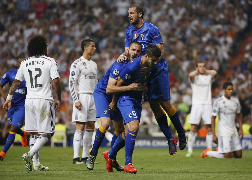 Alvaro Morata se raduje z vyrovnávacího gólu proti Realu Madrid