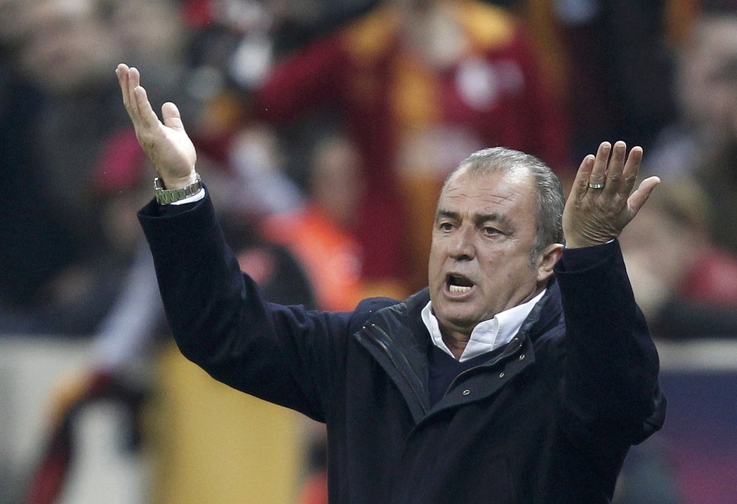 Trenér fotbalistů Galatasaraye Fatih Terim se na svůj tým hodně zlobil, že Cristiana Ronalda v odvetném čtvrtfinále Ligy mistrů neuhlídal