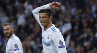 Ronaldo jako chudý příbuzný. Žádá víc peněz: Chci plat jako Messi a Neymar!