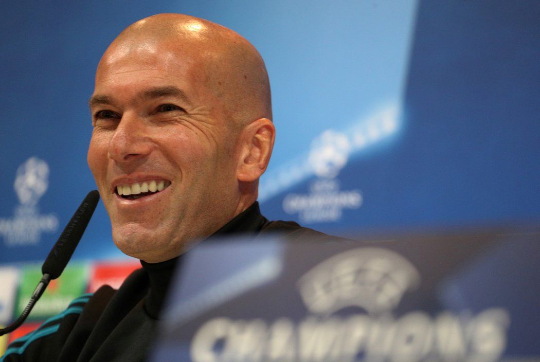 Zinedine Zidane na tiskové konferenci před utkáním s PSG