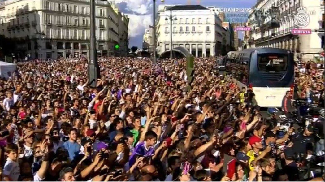 Zaplněné centrum Madridu