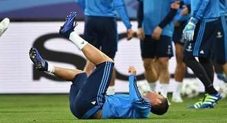 Drama na tréninku Realu. Ronaldo byl v bolestech, na noze má otisk špuntu