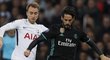 Isco a Christian Eriksen v souboji Tottenhamu s Realem Madrid