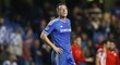 Zlomený John Terry po semifinálové odvetě s Atlétikem, které zavřelo Chelsea cestu do finále Ligy mistrů