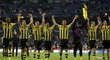 Fotbalisté Borussie Dortmund se radují z postupu do finále Ligy mistrů