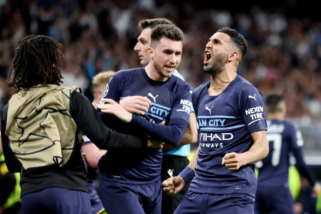 Fotbalisté Manchesteru City se radují z gólu v odvetě semifinále s Realem