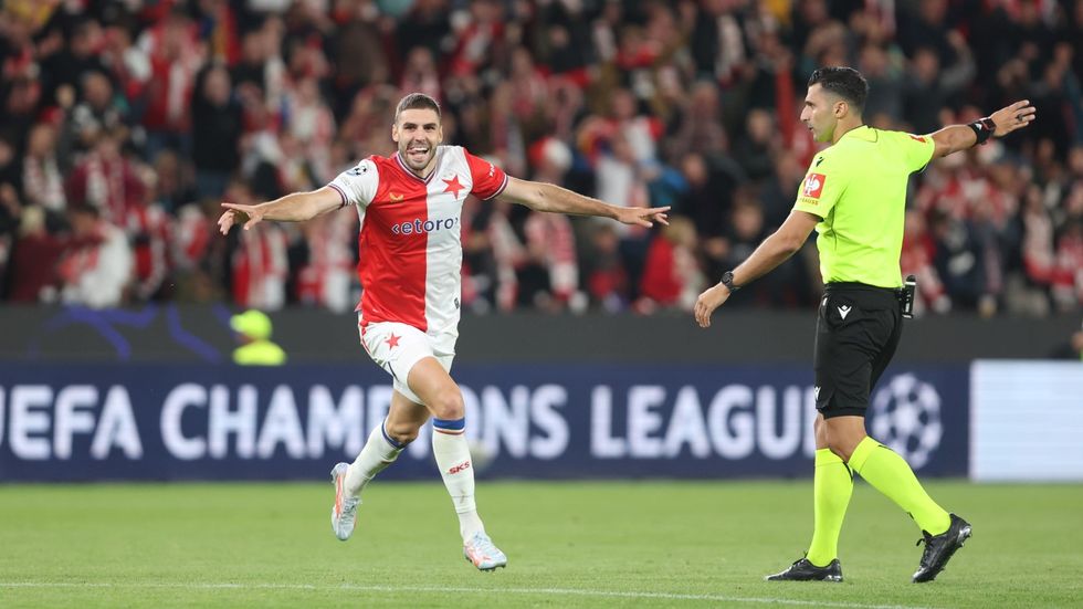 Danijel Šturm poslal Slavii do vedení