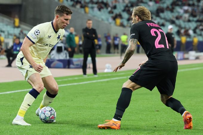 ONLINE: Sabah - Slavia 0:0. Velká šance sešívaných, gólu zabránil zákrok obránce ONLINE: Sabah - Slavia 0:0. Velká šance sešívaných, gólu zabránil zákrok obránce