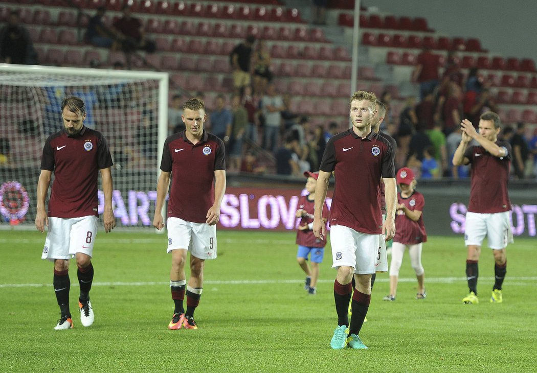 Fotbalisté Sparty remizovali v úvodním utkání 3. předkola LM se Steauou 1:1.