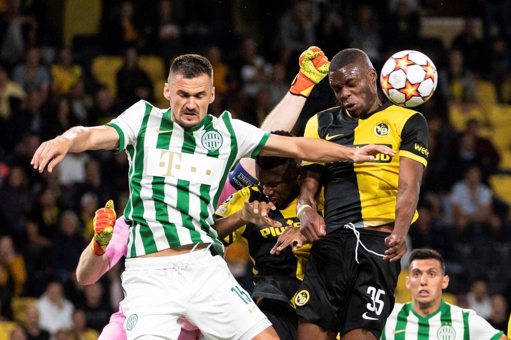 Fotbalisté Ferencvárose prohráli v úvodním zápase play off Ligy mistrů na hřišti Young Boys 2:3. 