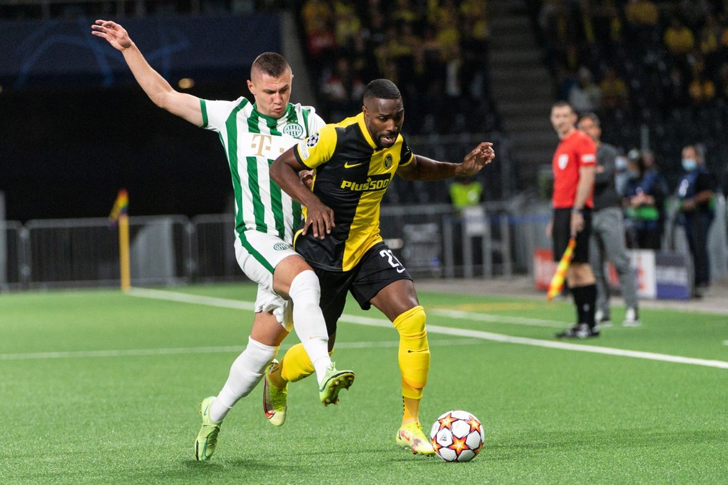 Fotbalisté Ferencvárose prohráli v úvodním zápase play off Ligy mistrů na hřišti Young Boys 2:3.