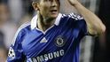 Frank Lampard z Chelsea slaví svojí branku do sítě Bordeaux