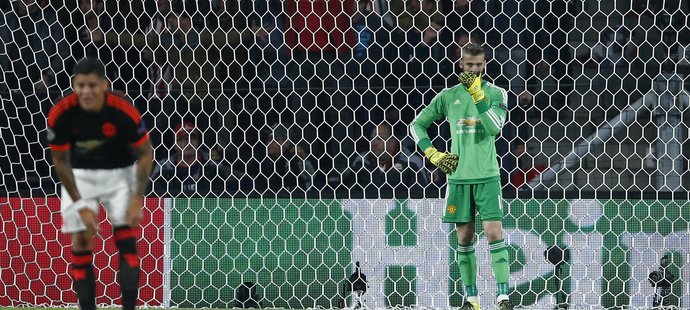 David De Gea byl na Morenovu střelu krátký