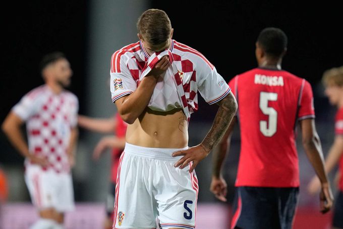 Angličané zničili Chorvatsko 7:0! Kapitán Modrič: Poprvé v kariéře se stydím Angličané zničili Chorvatsko 7:0! Kapitán Modrič: Poprvé v kariéře se stydím