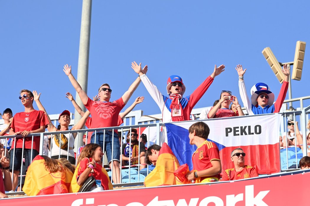 Čeští fanoušci v Málaze před utkáním se Španělskem