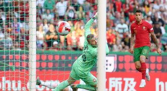Portugalsko - Česko 2:0. Údery během chvíle, Ronaldo a spol. vedou skupinu