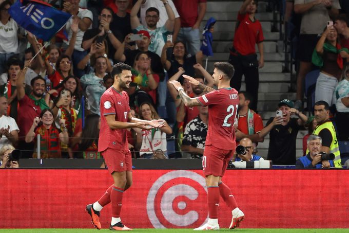 Portugalci mají v Lize národů jistý postup do čtvrtfinále. Řecko znovu překvapilo Němce Portugalci mají v Lize národů jistý postup do čtvrtfinále. Řecko znovu překvapilo Němce