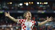 Chorvatský kapitán Luka Modrič slaví gól proti Nizozemsku
