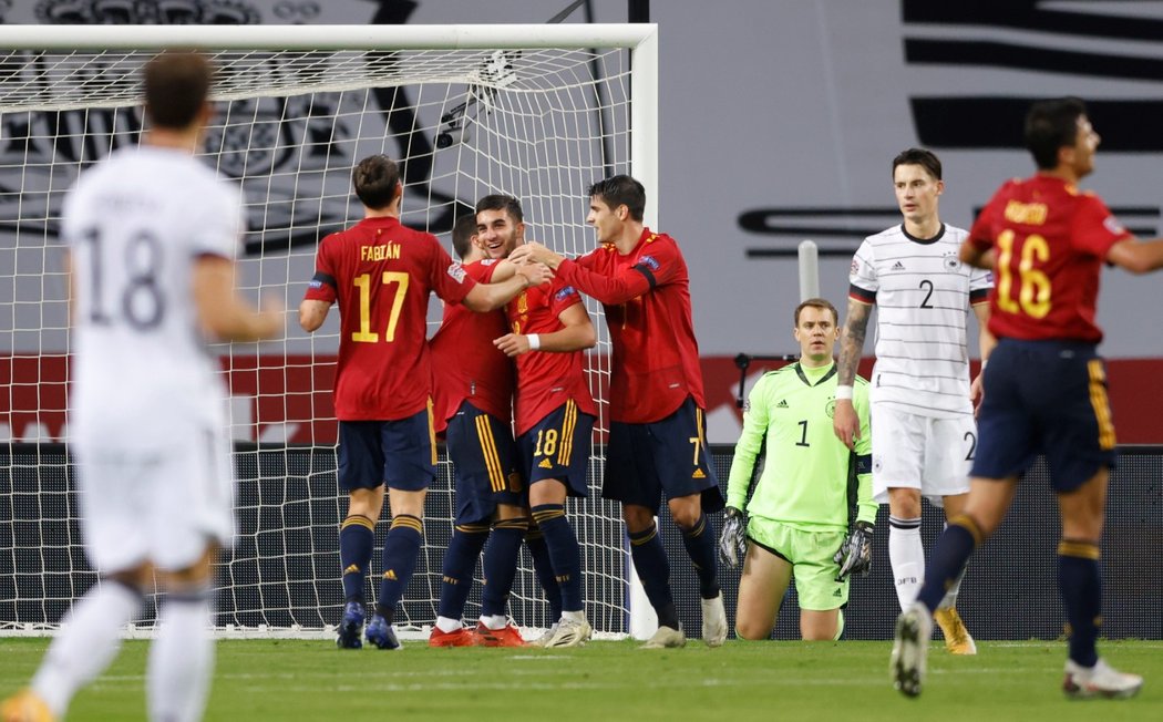 Fotbalisté Španělska deklasovali v Lize národů Německo 6:0