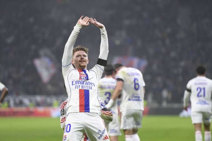 ONLINE: Lyon - Lille. Šlágr ve francouzské lize, prosadí se ve formě hrající Šulc? ONLINE: Lyon - Lille. Šlágr ve francouzské lize, prosadí se ve formě hrající Šulc?