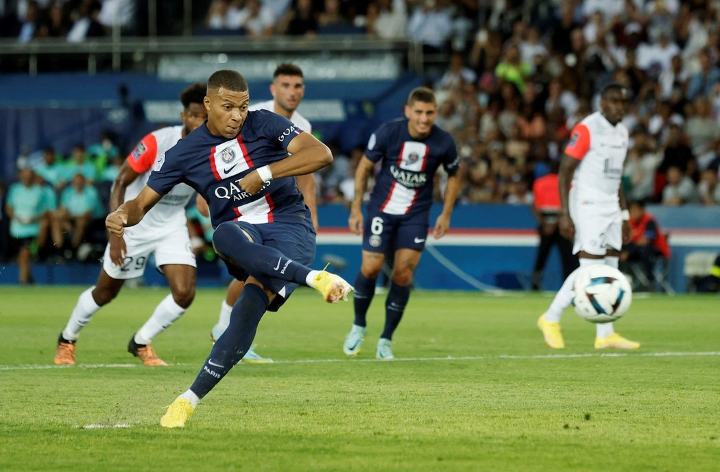 PSG doma smetlo Montpellier 5:2