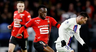 Hvězdné PSG padlo v Rennes a Lens se dotahuje. Monako nasázelo sedm gólů