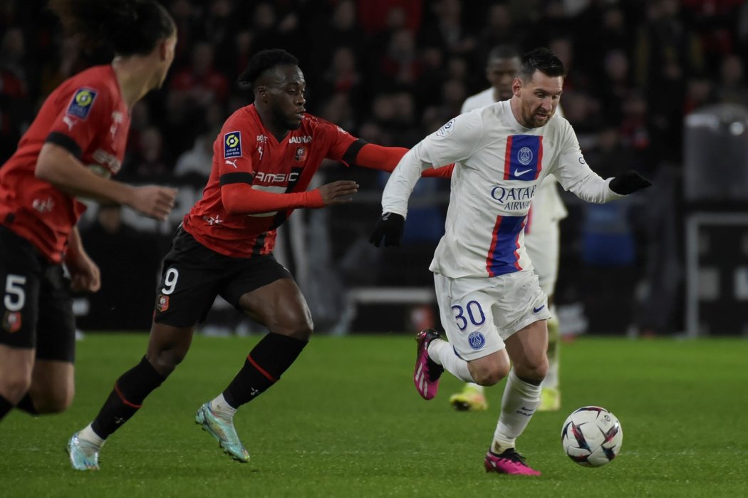 Ani Lionel Messi nenašel recept na Rennes