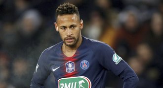 Napadení fanouška? Neymar za pohárový exces dostal tři zápasy stop