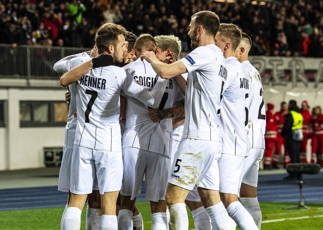 Fotbalisté Lince navzdory zákazu trénovali společně. A hrozí jim přísný trest...